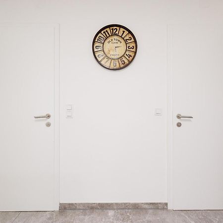 Cozy, Spacious And Charming 4 Bedrooms Apartament Вена Экстерьер фото